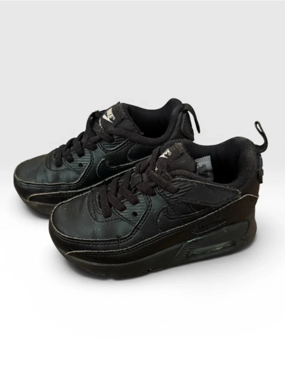Nike Kids Black Low-Top Sneakers